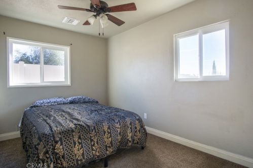 1591 Persimmon St, Rialto CA  92377-4190 exterior