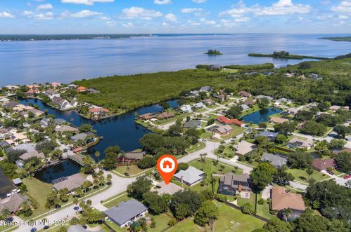 4730 Seminole Trl, Merritt Island, FL 32953-7830