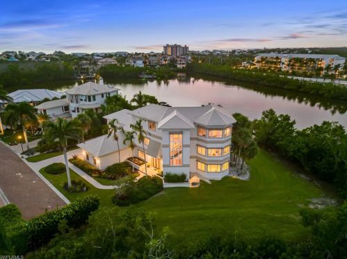 39 Southport Cv, Bonita Springs, FL 34134-8541