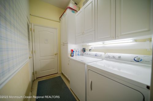 13 Goldensprings Dr, Lakewood NJ  08701-7384 exterior