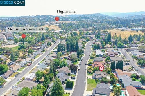 2563 Holly View Ct, Pacheco CA  94553-3457 exterior