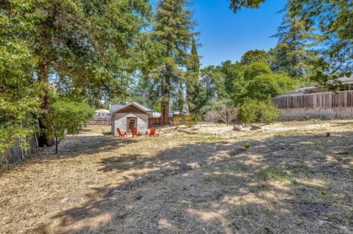 2171 Kelly St, Hayward CA  94541-3225 exterior