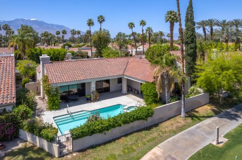 10111 Lakeview Dr, Rancho Mirage CA  92270-1474 exterior