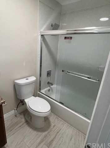 1713 San Vincente St, Compton CA  90221-2350 exterior