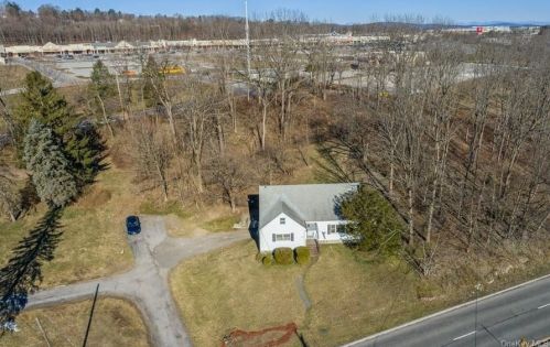 2913 Route 9d, New Hamburg, NY 12590-1555