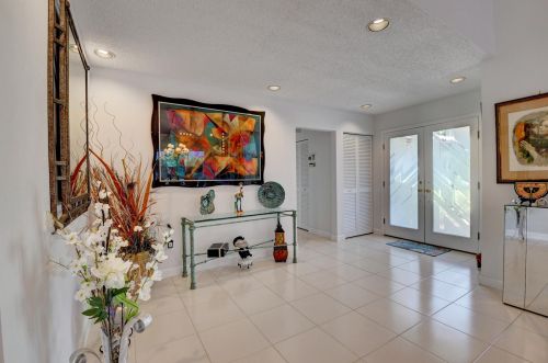 29 Bristol Ln, Boynton Beach, FL 33436-7412