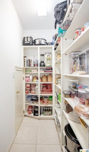 225 Charleston Dr, Victoria TX 77904-3814 exterior