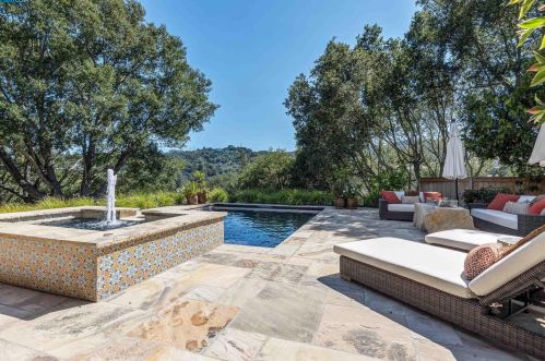 5 Owl Hill Ct, Orinda CA  94563-3441 exterior