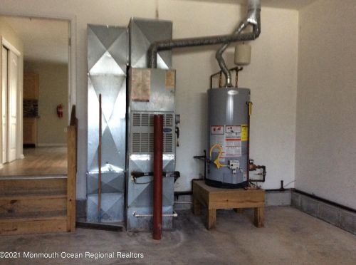 165 Huntley Ave, Berkeley Township NJ  08721-1351 exterior