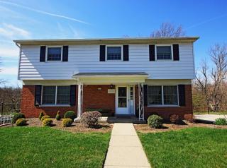 3054 Village Dr, Covington, KY 41017-3239