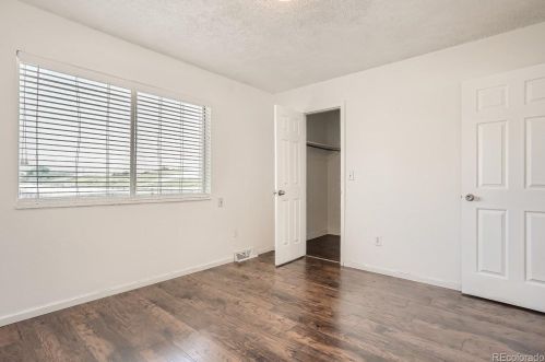 1447 Norfolk St, Denver CO 80016-1468 exterior