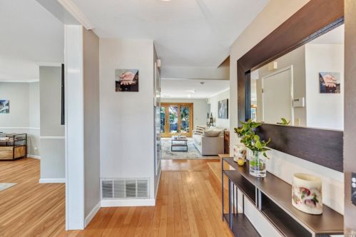 806 Dorset Way, Benicia, CA 94510-3661