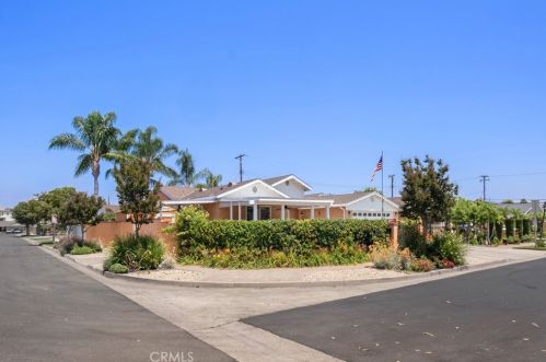7437 Madison Cir, Buena Park, CA 90620-3846