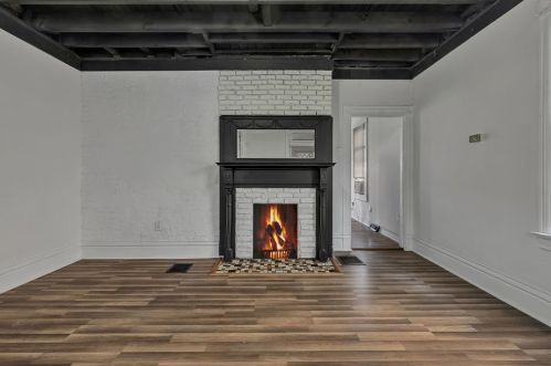 307 Maplewood Ave, Ambridge, PA 15003-2519