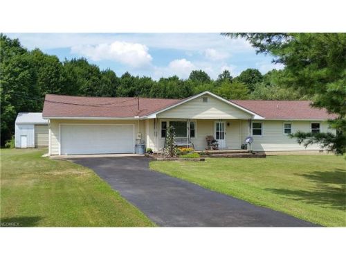 6419 Bradley Brownlee Rd, Burghill, OH 44404-9700