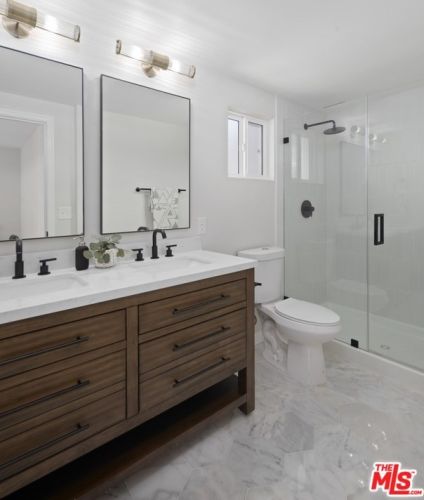 4128 Falcon Ave, Long Beach CA  90807-3051 exterior