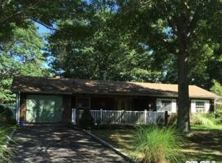 5 The Bnd, Shoreham, NY 11786-2239
