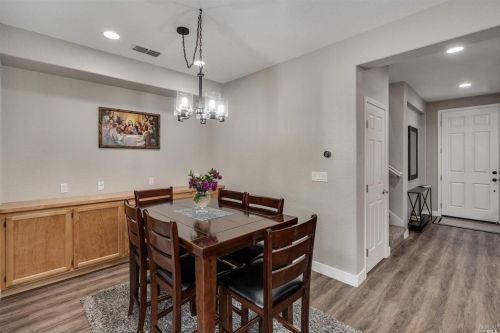 4748 Orville Ave, Santa Rosa CA  95407-6662 exterior