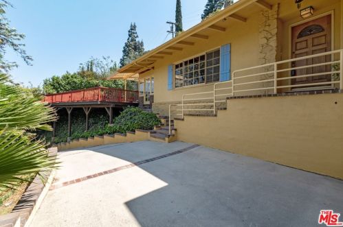 13574 Contour Dr, Van Nuys, CA 91423-4702