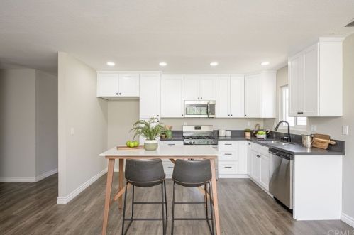 11104 Carmenita Rd, Whittier CA 90605-4130 exterior