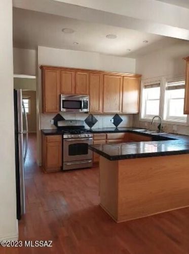 837 7th Ave, Tucson AZ  85705-7728 exterior