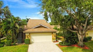 134 Cape Pointe Cir, Jupiter, FL 33477-9632
