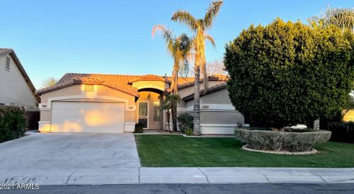 1265 Sandstone St, Gilbert, AZ 85296-4363