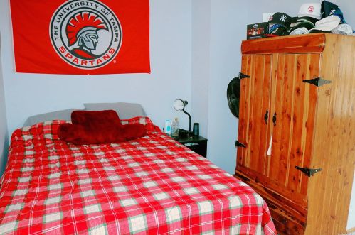 24 Park Ave, Babylon NY  11702-1706 exterior