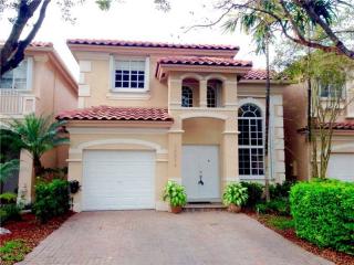 10914 70th St, Miami, FL 33178-3741
