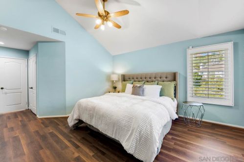 4712 Bryce Cir, Carlsbad CA  92008-4289 exterior