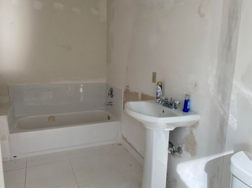 7 Eaton Pl, Boynton Beach FL  33426-7724 exterior