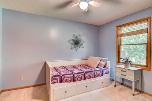 827 250th St, East Farmington WI  54020-4320 exterior