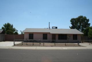 7301 Cheryl Dr, Peoria AZ  85345-6720 exterior
