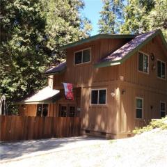 49978 Locust Rd, Oakhurst, CA 93644-9424