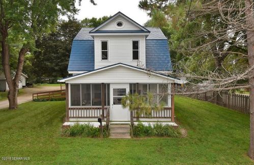 801 1st St, Waterville, MN 56096-1043