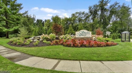 18 Noelle Ct, Lincoln Park NJ  07035-2237 exterior