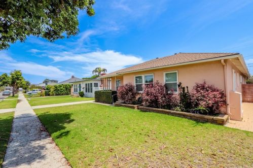 2824 Stanbridge Ave, Long Beach, CA 90815-1059