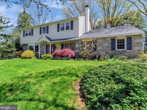 472 Beechnut Dr, Blue Bell, PA 19422-1502