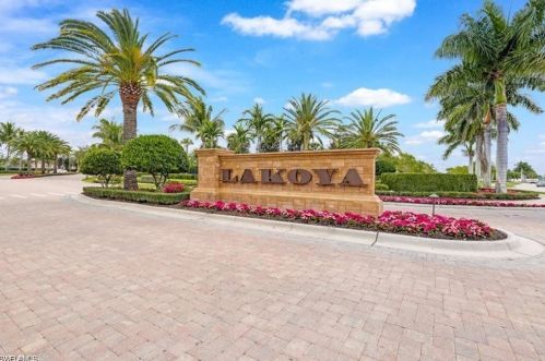 6312 Serano Way, Naples, FL 34113-1696