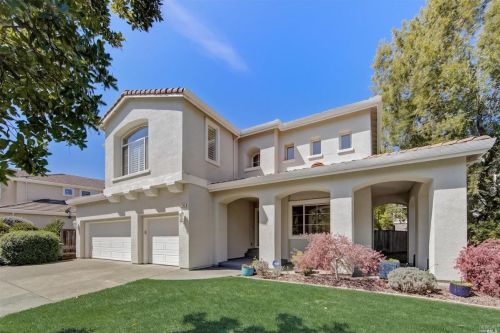 185 Yulupa Cir, Santa Rosa, CA 95405-5154