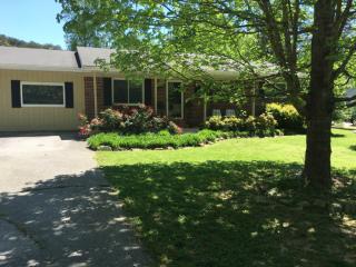 7006 Sylar Rd, College Dale, TN 37363-9226