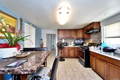 420 Stinson Ave, Madera CA  93638-3927 exterior