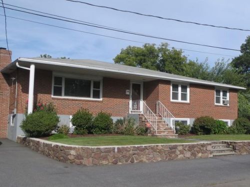 4 Free St, Saugus, MA 01906-3411
