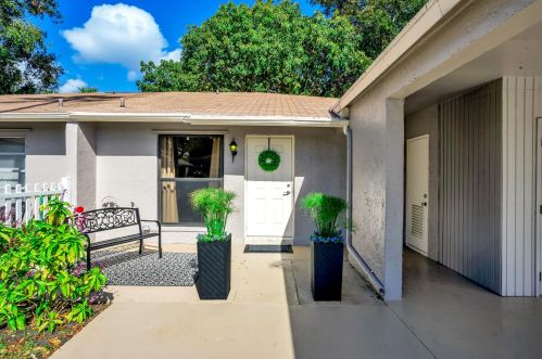 6719 Moonlit Dr, Delray Beach, FL 33446-1633