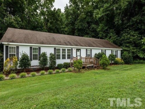 120 Wooten Ln, Zebulon NC  27597-6645 exterior