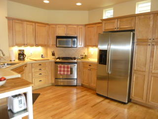 659 Peak View Pl, Bend OR  97702-9358 exterior