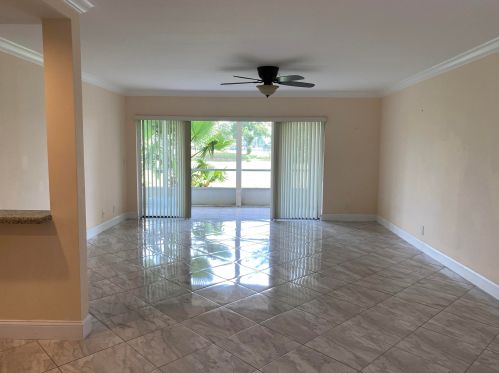 248 Capri F, Delray Beach, FL 33484-5117