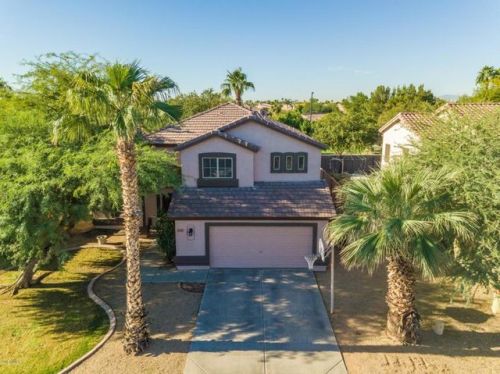 1121 Page Ave, Gilbert, AZ 85233-4735