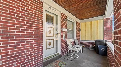 325 Akron Ave, Pittsburgh, PA 15216-1507