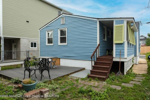30 Waterwitch Ave, Monmouth Hills, NJ 07732-1439